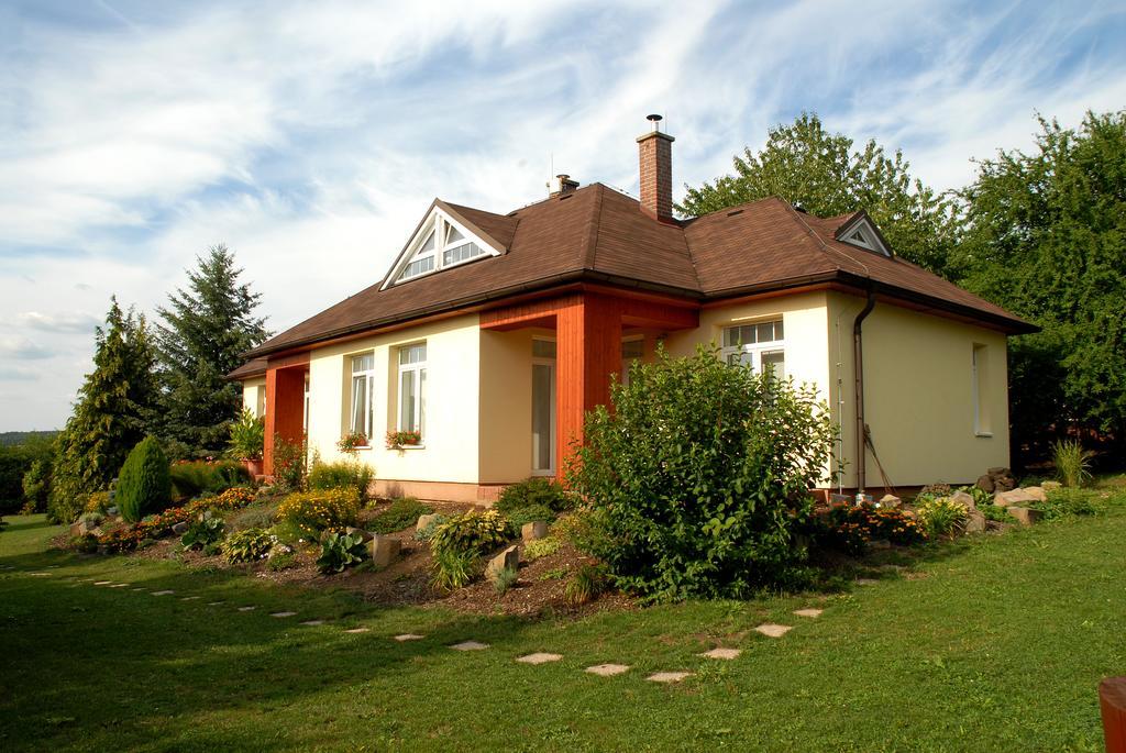 Ubytovani Vila Sobotka Exterior foto